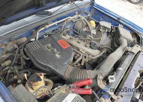 1998 Nissan Frontier Se/Xe z USA, uszkodzony, nr VIN 1N6DD26S5WC317755